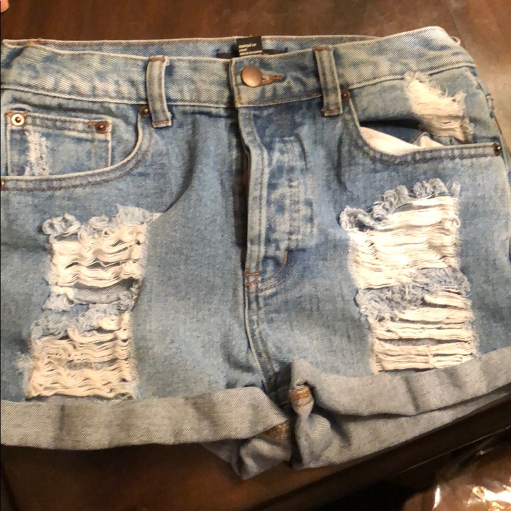 Distressed jean summer shorts